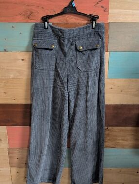 Wide-Leg Gray Corduroy Pants with Front Button-Flap Pockets